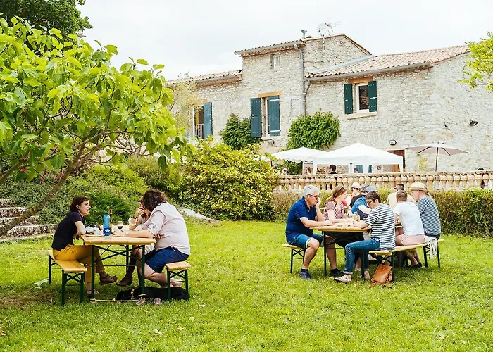 Nyaraló Domaine Calmel & Joseph